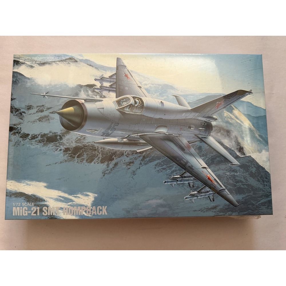 Fujimi MiG-21 SMT Humpback 1:72 Model Kit Vintage H-22 New Sealed